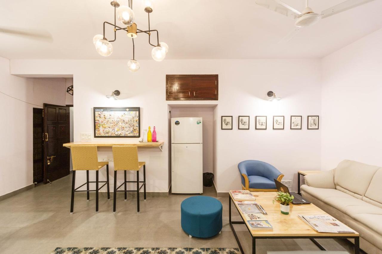 Locul Uptown - Near Bangalore Palace Grounds מראה חיצוני תמונה