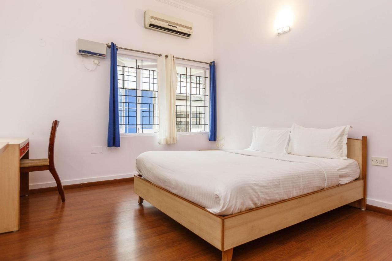 Locul Uptown - Near Bangalore Palace Grounds מראה חיצוני תמונה